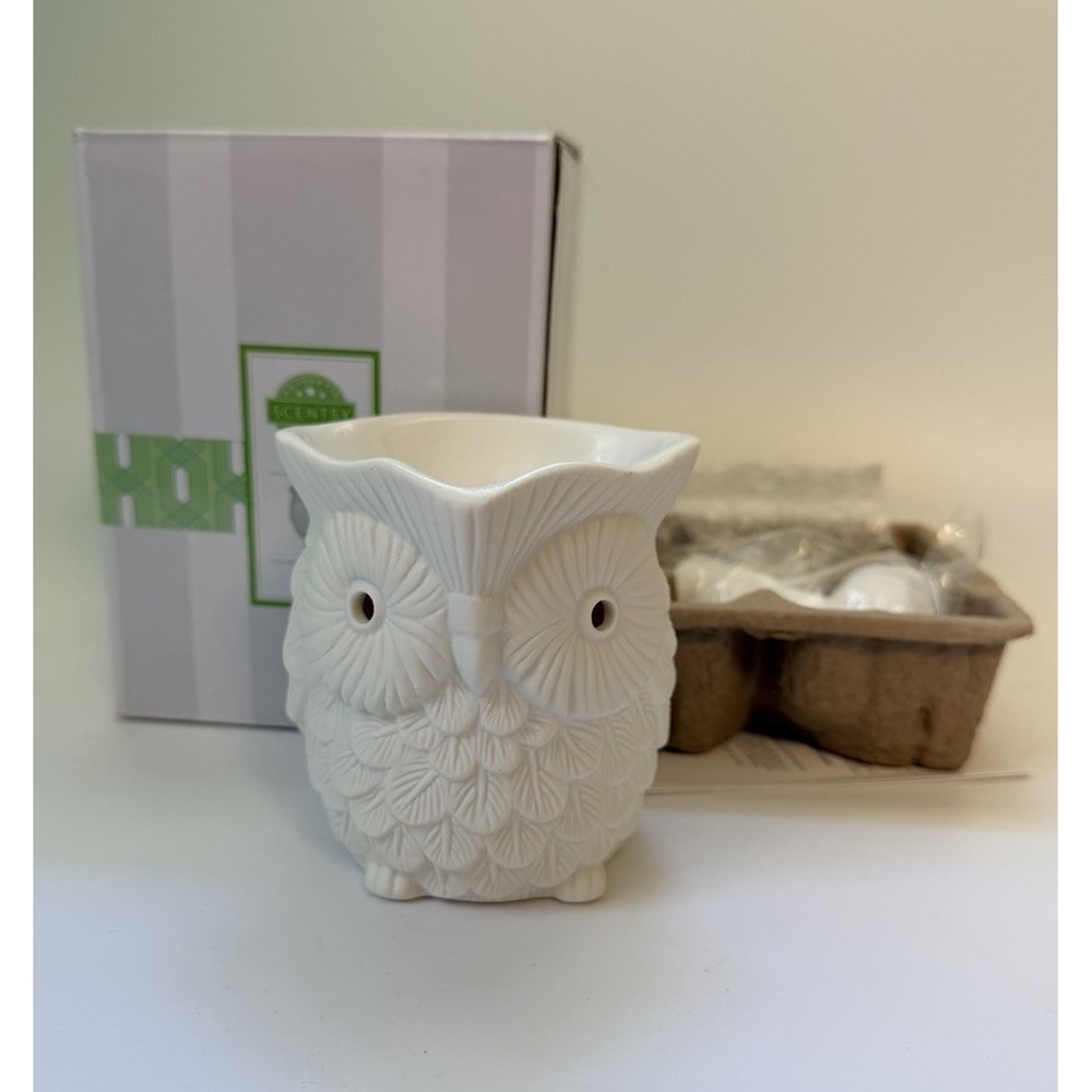 New Scentsy Owl Plug In Wax Warmer White Night Light Woodland Animal Minimalist